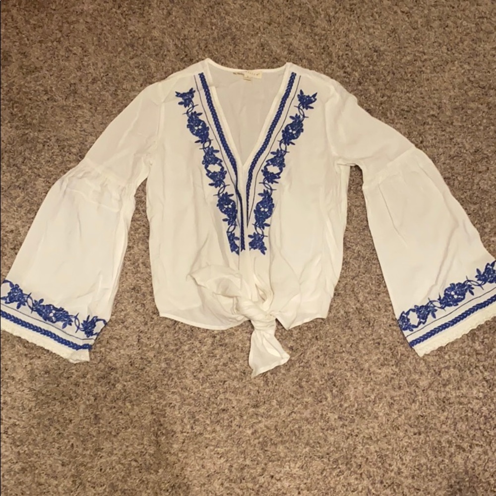 Love Stitch White Top Sz S